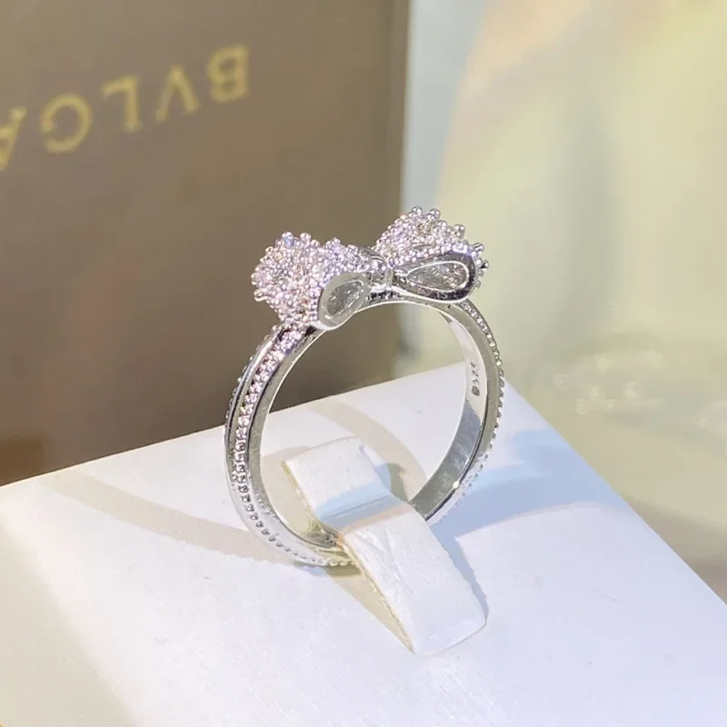Fancy Bow Ring met oogverblind - Tie Clip Silver recensie en prijs