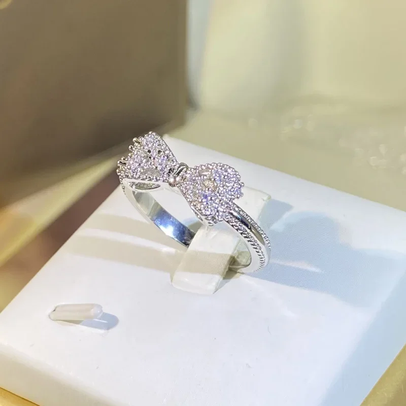 Fancy Bow Ring met oogverblind - Tie Clip Silver recensie en prijs